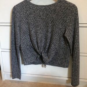 urban outfitters gray tie tee